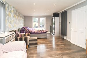 LORDS COTTAGE- click for photo gallery